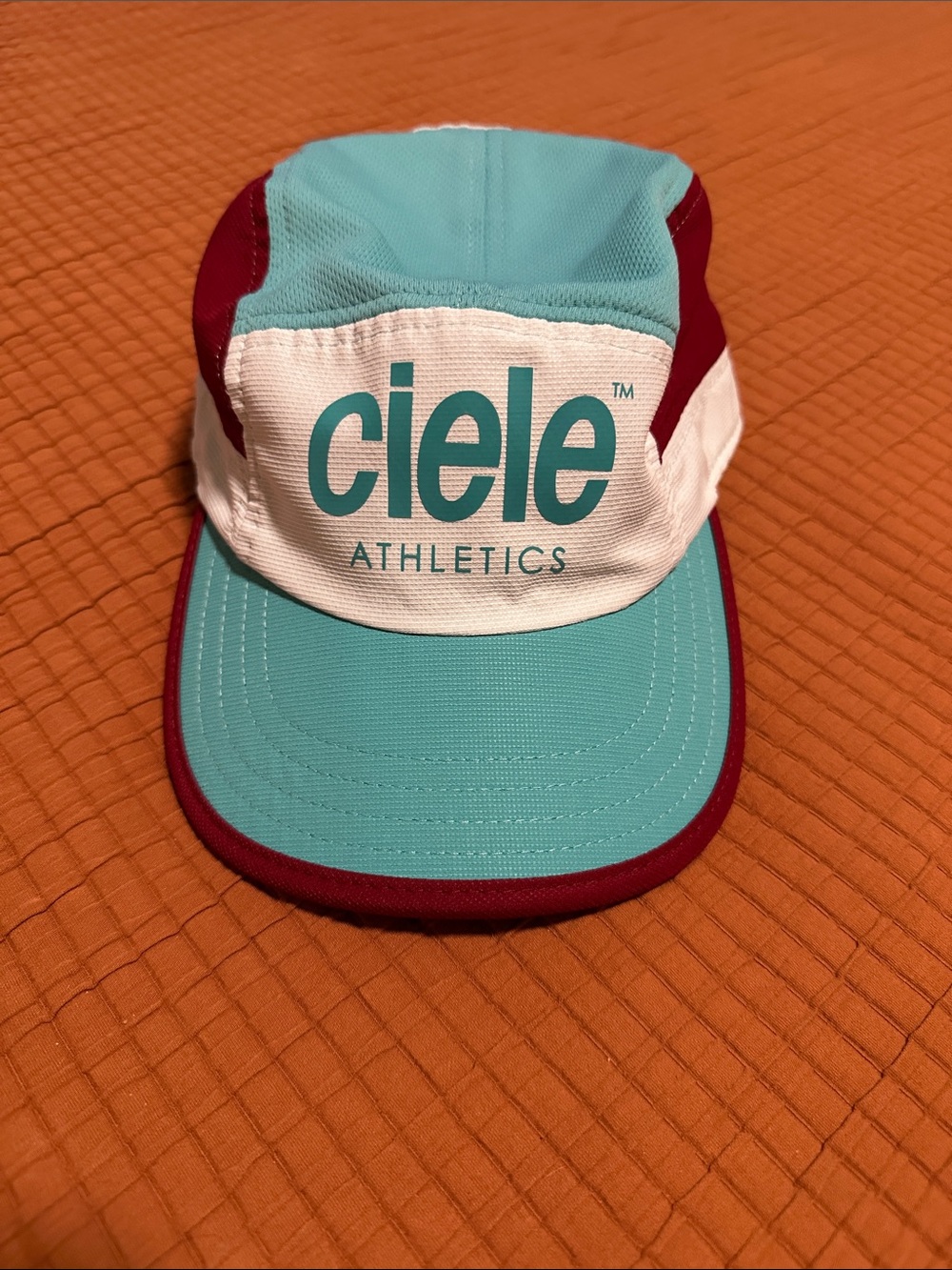 Ciele Running Hat - Teal/Maroon